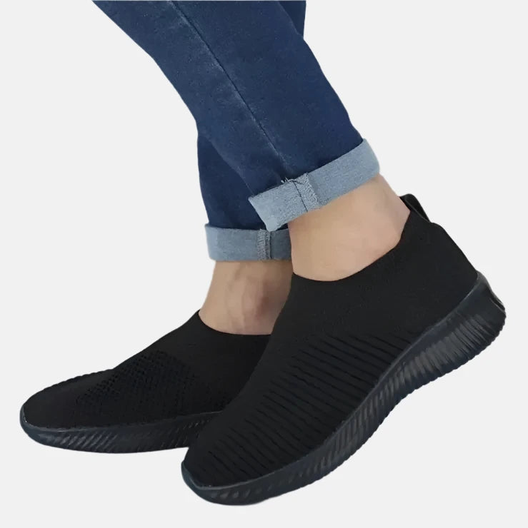 Small Flat Knitted Shoes