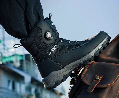 Men’s Rugged Winter Snow Boots with Enhanced Traction